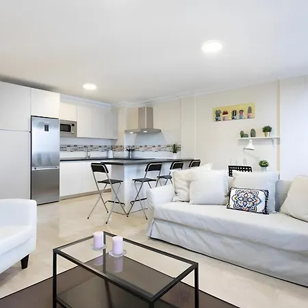 Rolycar 102 Icod De Los Vinos